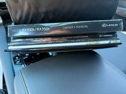 Certified 2025 Lexus RX 350h w/ Convenience Package image 26