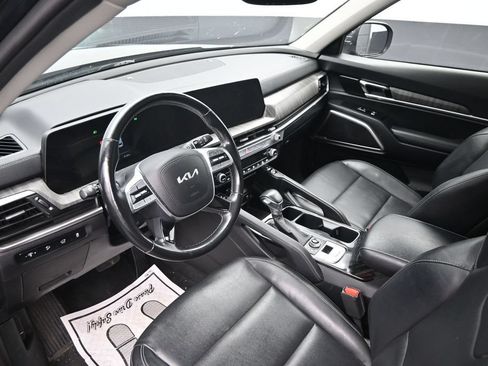 Used 2023 Kia Telluride EX AWD/4WD image 19