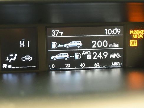 Used 2017 Subaru Forester 2.5i Limited image 31