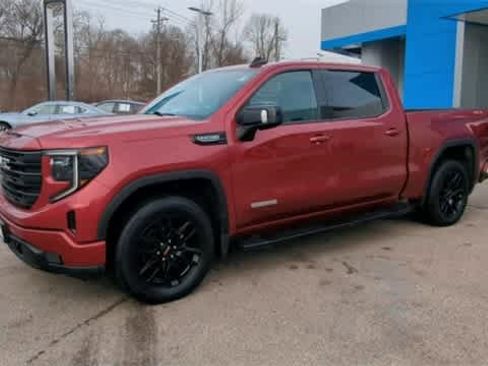 Certified 2022 GMC Sierra 1500 Elevation w/ Elevation Premium Package image 4