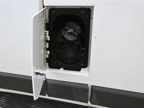 Used 2017 RAM ProMaster 3500 w/ Interior Convenience Group image 13