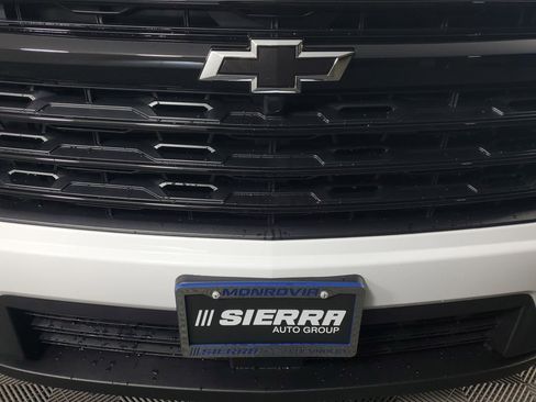 New 2026 Chevrolet Traverse LT w/ Midnight/Sport Edition image 10