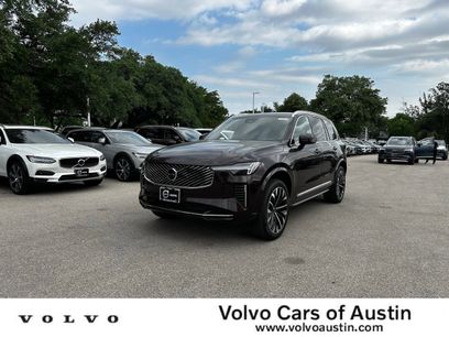 New 2025 Volvo XC90 B6 Core w/ Climate Package
