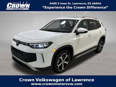 New 2025 Volkswagen Tiguan SE