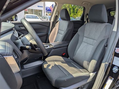 Used 2024 Nissan Rogue SV image 23