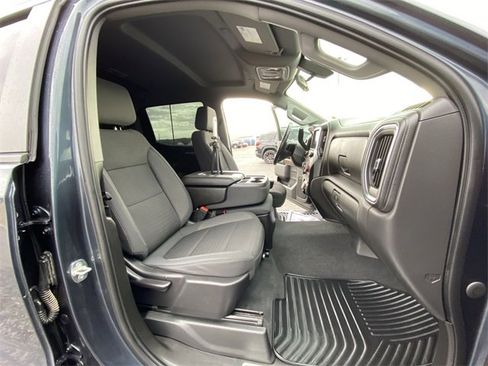 Used 2020 Chevrolet Silverado 1500 LT w/ Texas Edition image 23