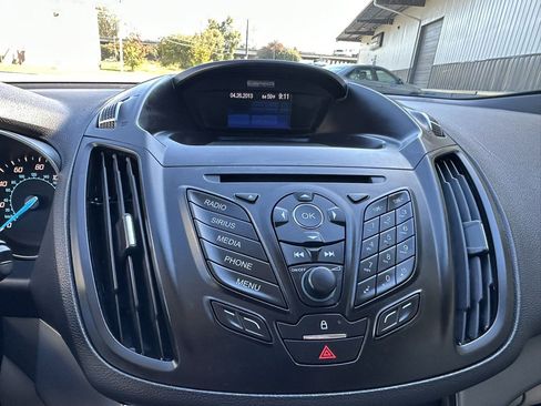 Used 2013 Ford Escape SE image 30