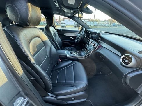 Used 2021 Mercedes-Benz C 300 Sedan w/ Premium Package image 10