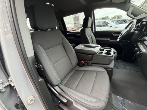 Used 2024 Chevrolet Silverado 1500 LT image 19