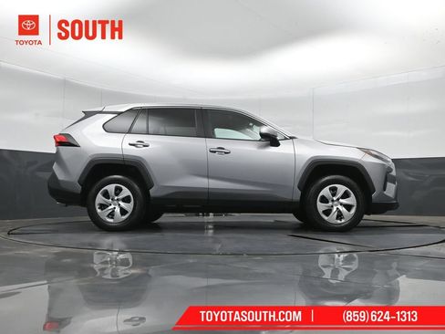 Used 2023 Toyota RAV4 LE AWD/4WD image 36