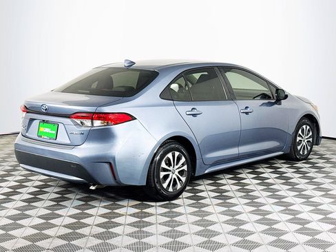 Used 2022 Toyota Corolla LE FWD image 10