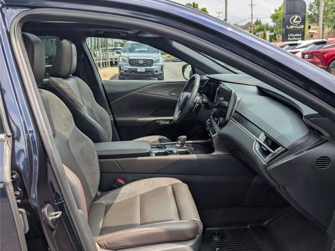 Certified 2024 Lexus RX 350 AWD w/ Convenience Package image 11