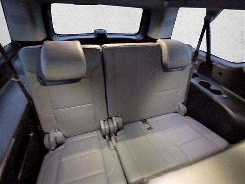 Used 2019 Chevrolet Suburban LT image 30