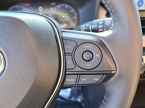 Used 2024 Toyota RAV4 Limited image 21