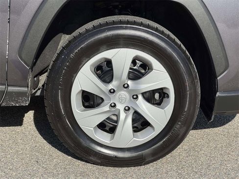 Used 2023 Toyota RAV4 LE image 25