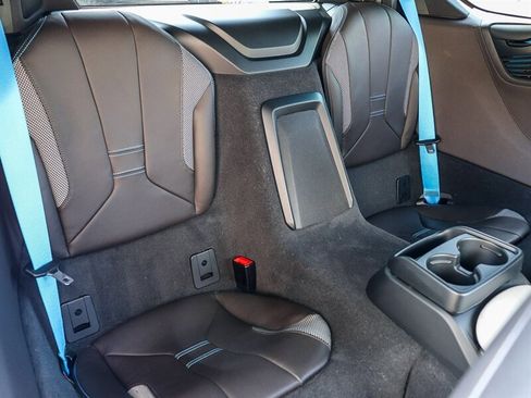 Used 2017 BMW i8 image 26