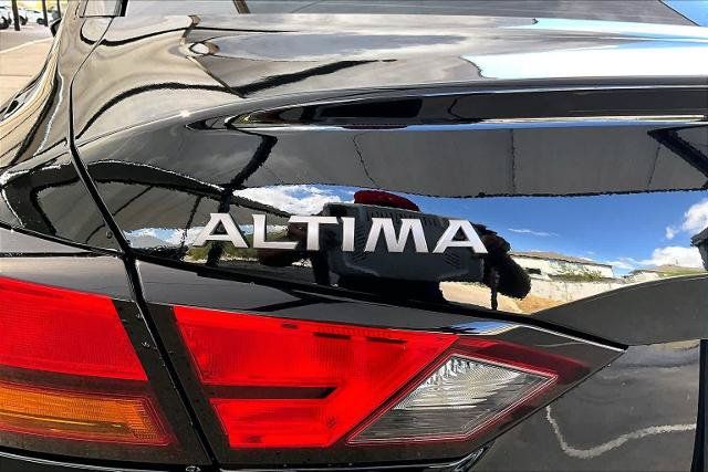 Certified 2025 Nissan Altima 2.5 SR w/ SR Premium Package FWD image 10