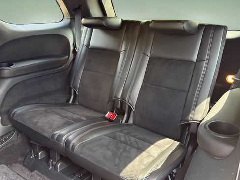 Used 2018 Dodge Durango GT w/ Blacktop Package AWD/4WD image 17