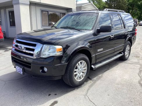Used 2013 Ford Expedition XLT w/ HD Trailer Tow Pkg AWD/4WD image 7