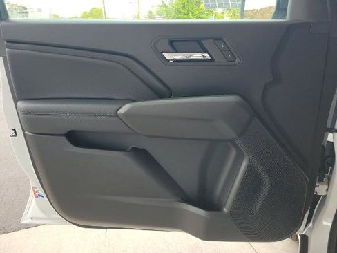 New 2024 Chevrolet Colorado LT w/ LT Convenience Package III image 58