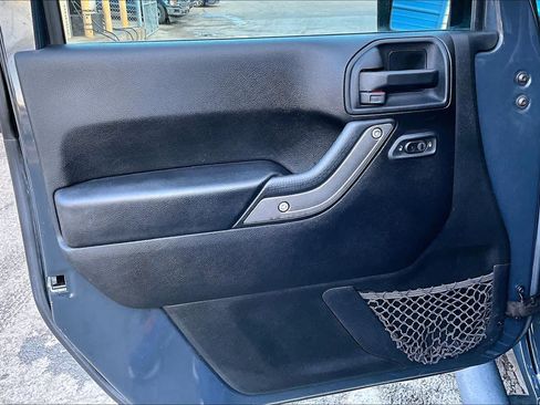 Used 2017 Jeep Wrangler Unlimited Sport w/ Quick Order Package 24S image 22