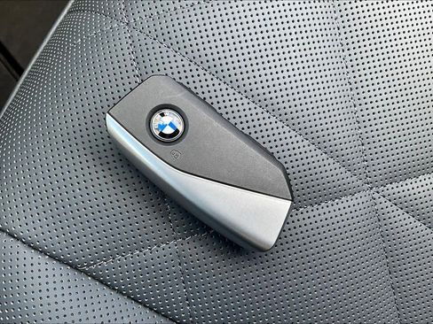 Used 2026 BMW iX xDrive45 image 14