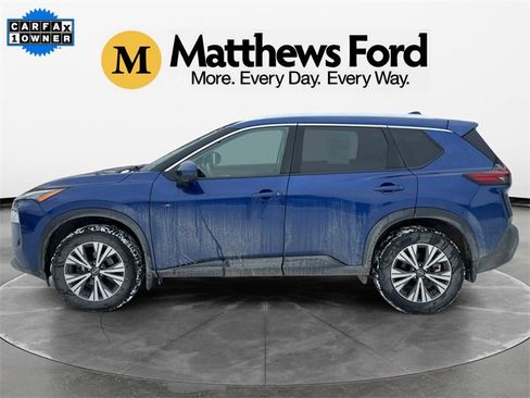 Used 2023 Nissan Rogue SV w/ SV Premium B Package image 2