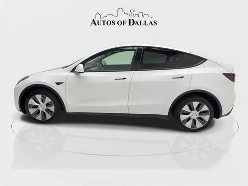 Used 2021 Tesla Model Y Long Range image 6