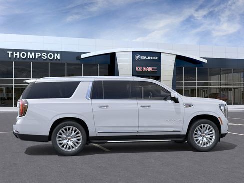New 2026 GMC Yukon XL Denali AWD/4WD image 32