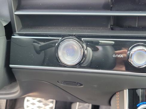 Certified 2026 Genesis GV70 3.5T Sport Advanced AWD/4WD image 12