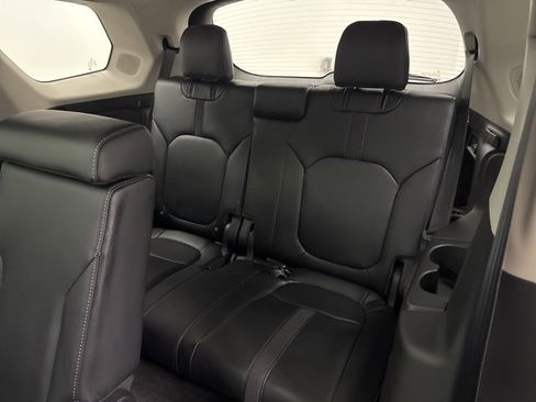 New 2025 Honda Pilot Touring image 21