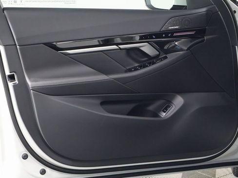 New 2026 BMW 530i w/ M Sport Package RWD image 7