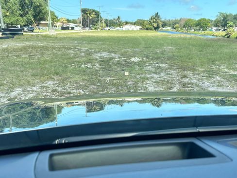 Used 2024 Hyundai Palisade Calligraphy image 16