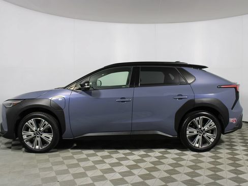 Used 2023 Subaru Solterra AWD image 35