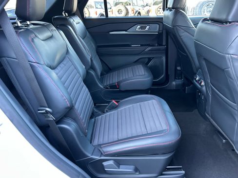 New 2026 Ford Explorer ST-Line w/ ST-Line Street Pack image 22