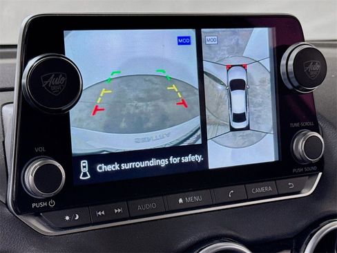 Used 2024 Nissan Sentra SR w/ SR Premium Package image 11