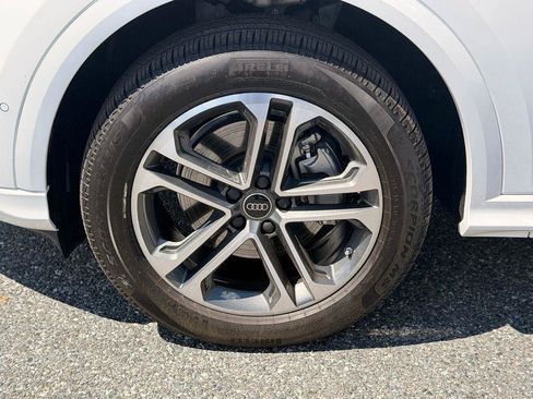 Used 2025 Audi Q5 Premium w/ Convenience Package AWD/4WD image 24
