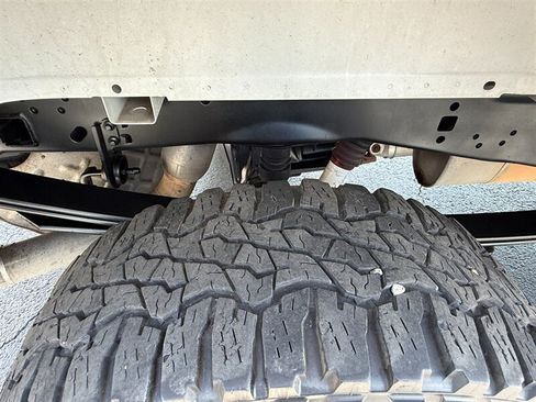 Used 2021 Ford F250 XL w/ Power Equipment Group AWD/4WD image 33