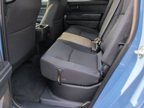 Certified 2026 Toyota Tacoma SR5 AWD/4WD image 16