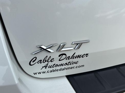 Used 2020 Ford Explorer XLT w/ Equipment Group 202A AWD/4WD image 34