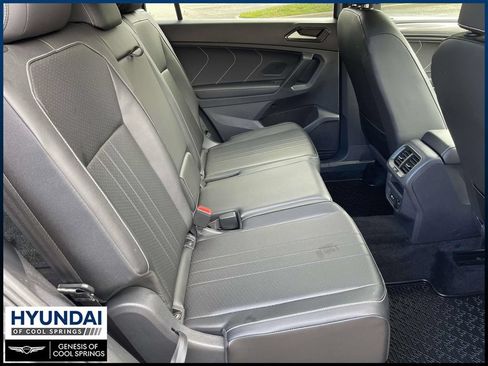 Used 2023 Volkswagen Tiguan SE R-Line FWD image 23