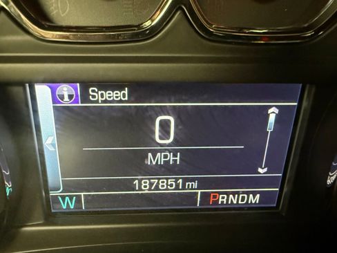 Used 2015 Chevrolet Silverado 1500 LT w/ Trailering Package image 17