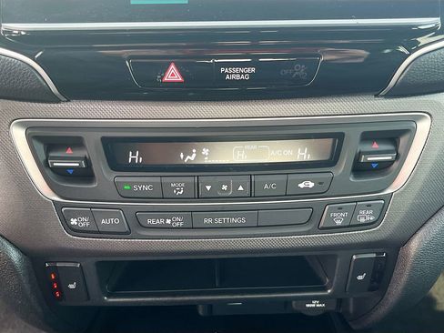 Used 2025 Honda Ridgeline RTL image 15