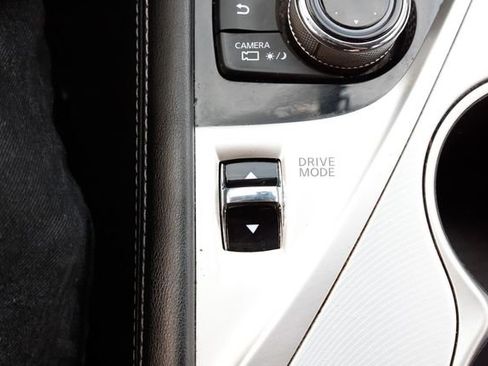 Used 2021 INFINITI Q50 Luxe w/ Seat & Sound Package image 40