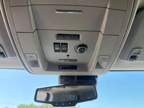 Used 2020 Chevrolet Tahoe Premier RWD image 43