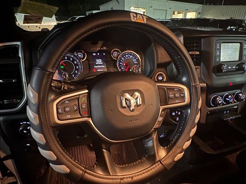 Used 2023 RAM 1500 Big Horn AWD/4WD image 8