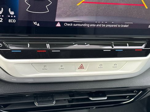 Used 2023 Volkswagen ID.4 Pro S image 23