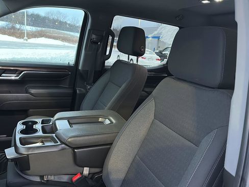 Used 2023 Chevrolet Silverado 1500 LT image 22