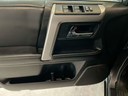 Used 2014 Toyota 4Runner SR5 Premium AWD/4WD image 13