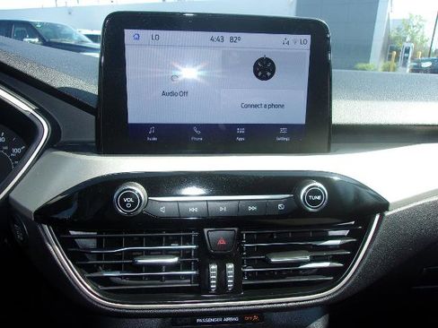 Certified 2022 Ford Escape SE w/ Convenience Package image 16